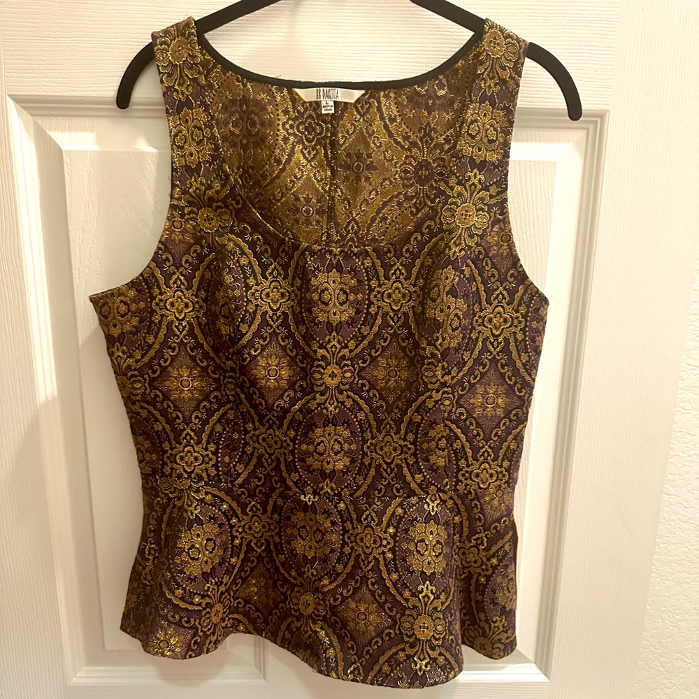 BB Dakota Purple/ Gold floral paisley tapestry print NWT Size Large